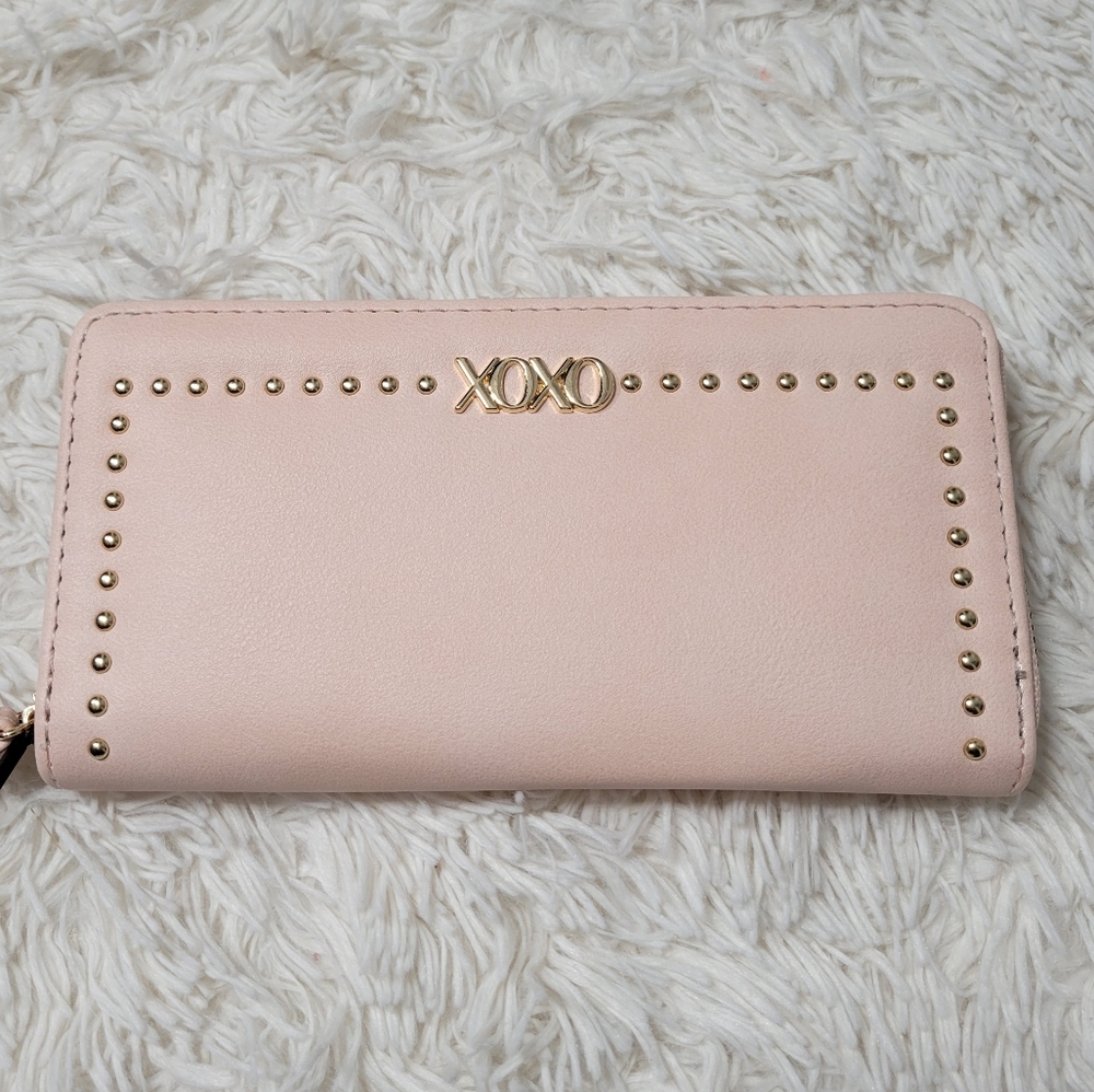 XOXO light pink wristlet new with tags